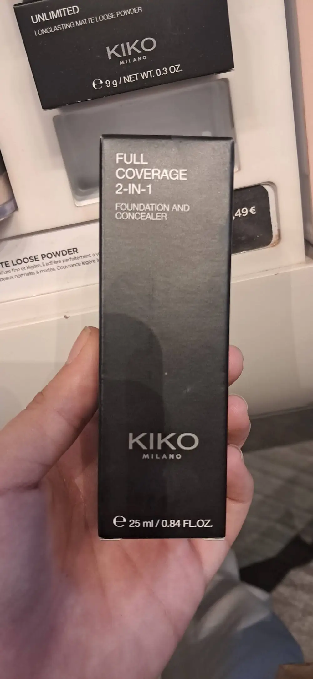 KIKO - Full coverage 2-in-1 - Foundation and concealer