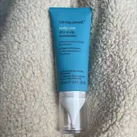 LIVING PROOF - Scalp care - Dry scalp treatment
