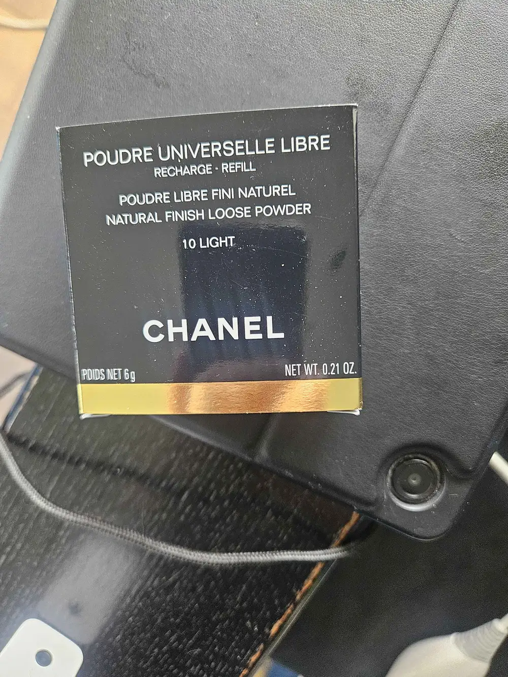 CHANEL - Poudre universelle libre 10 light