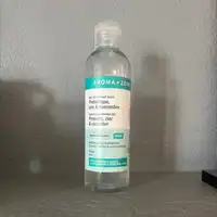AROMA-ZONE - Gel nettoyant doux prébiotique zinc & concombre