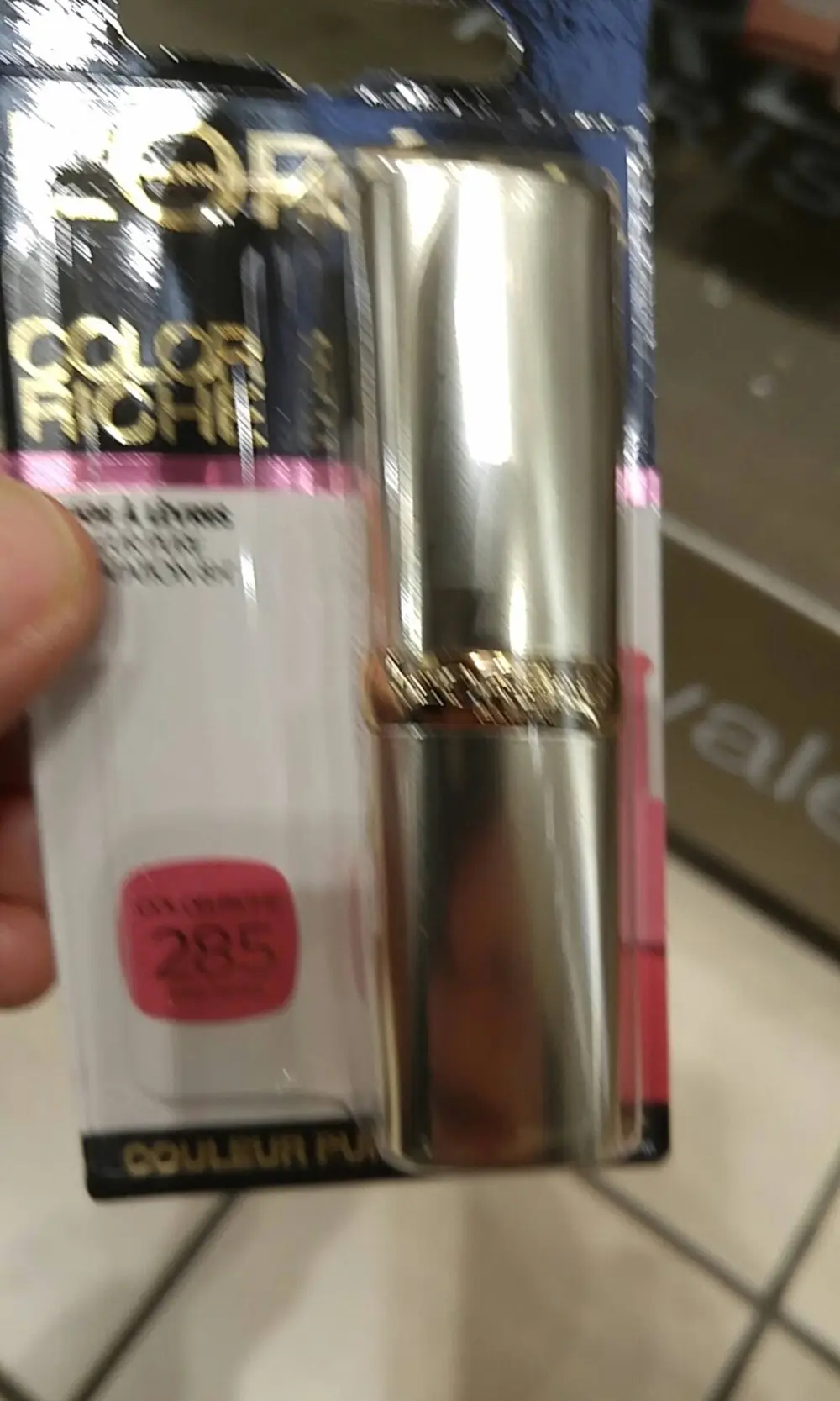 L'ORÉAL - Color riche - Rouge à lèvres N°285 Pink Fever