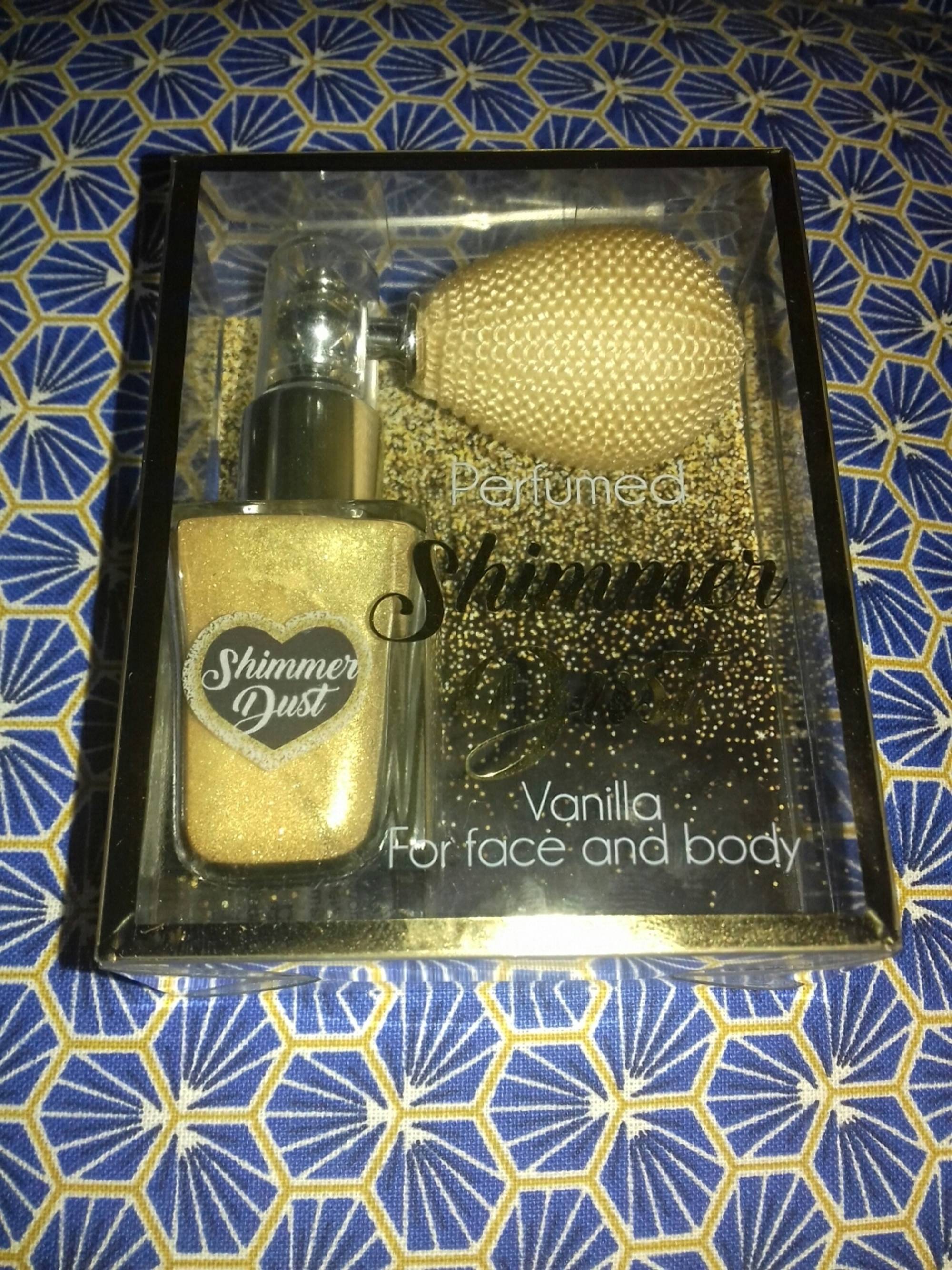 MAXBRANDS - Perfumed shimmer dust vanilla for face and body