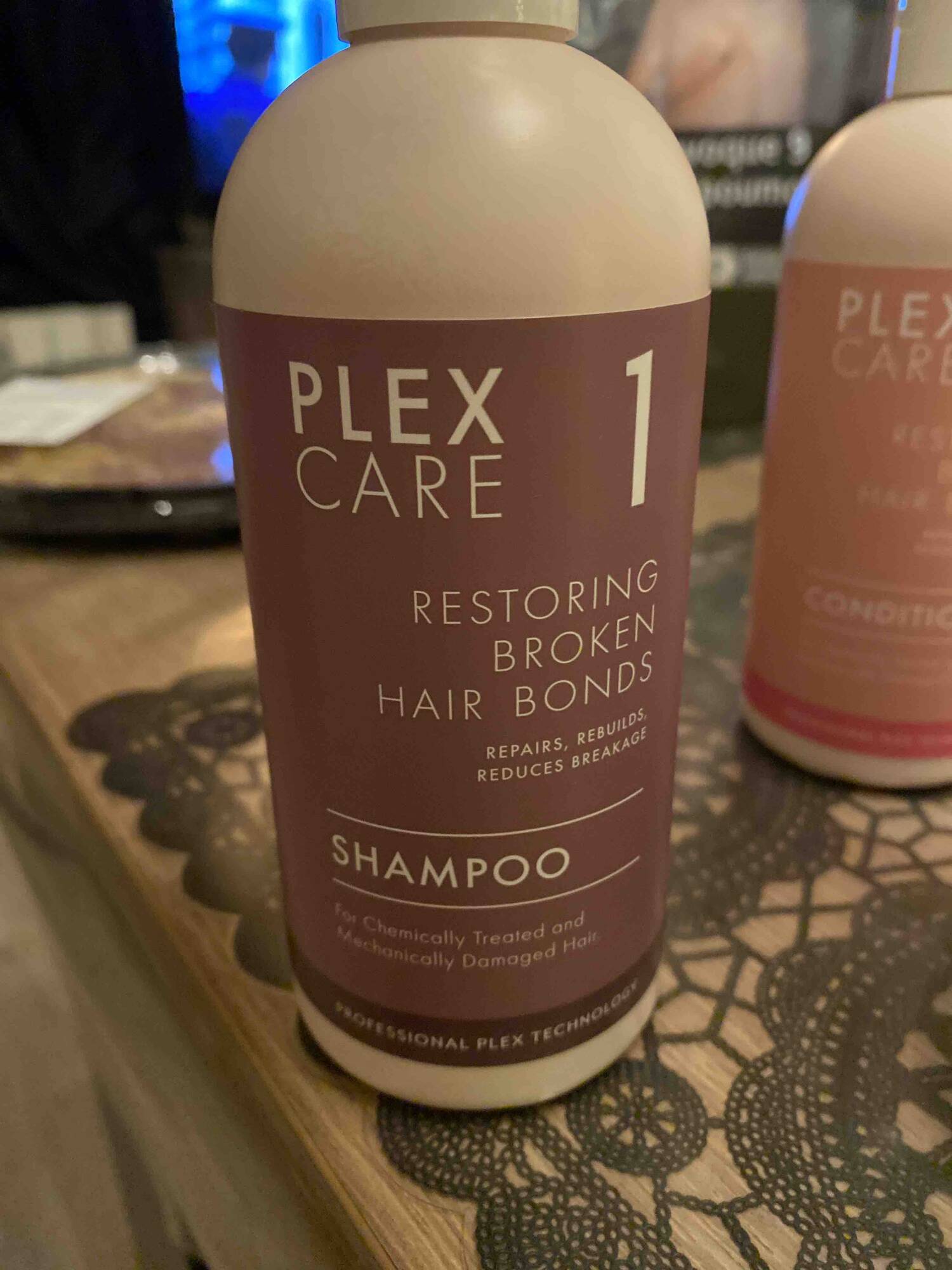 ORANGE CREATIVES - Plex care 1 - Restoring broken hair bonds shampoo