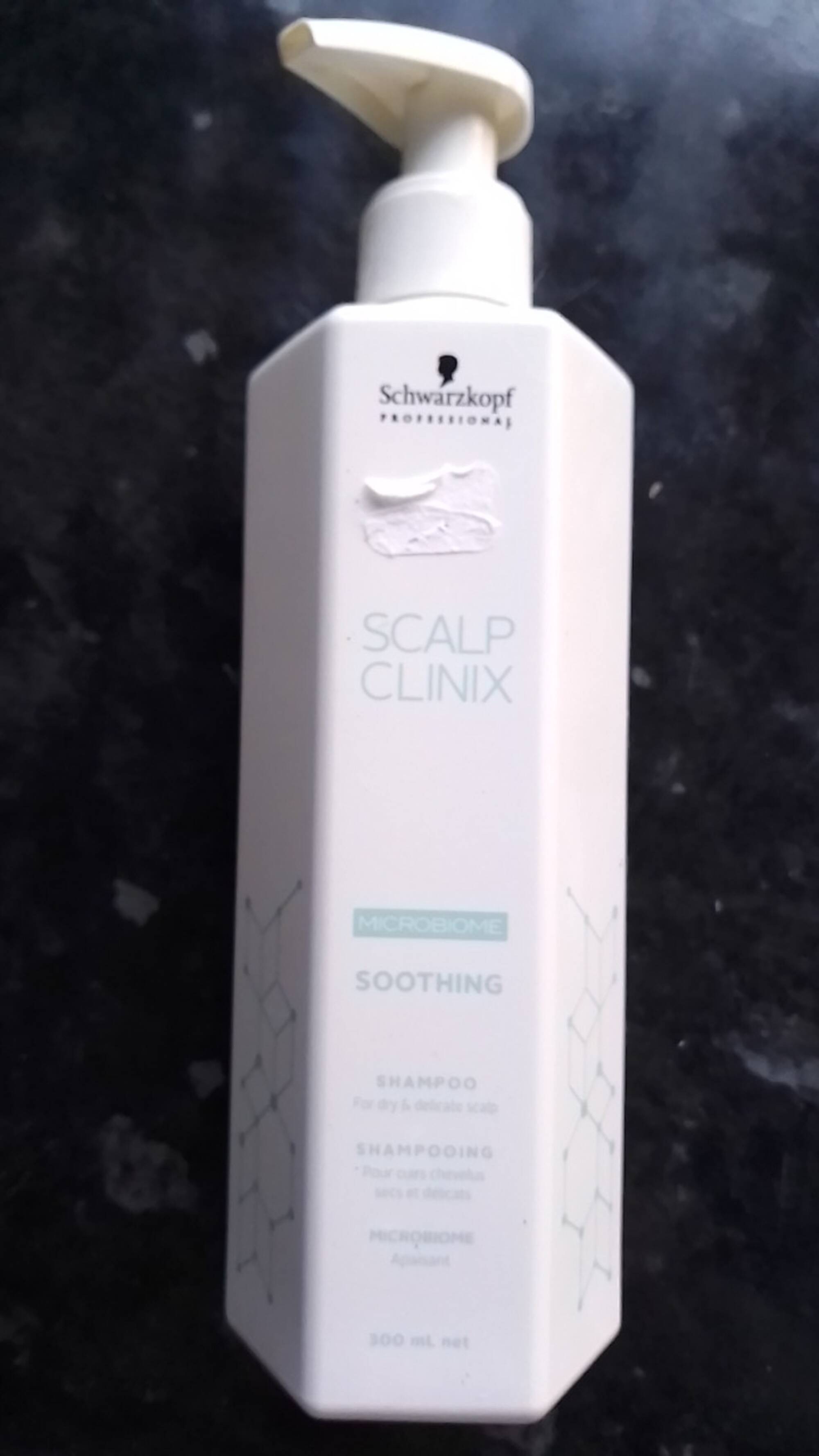 SCHWARZKOPF - Scalp clinix - Soothing shampoo