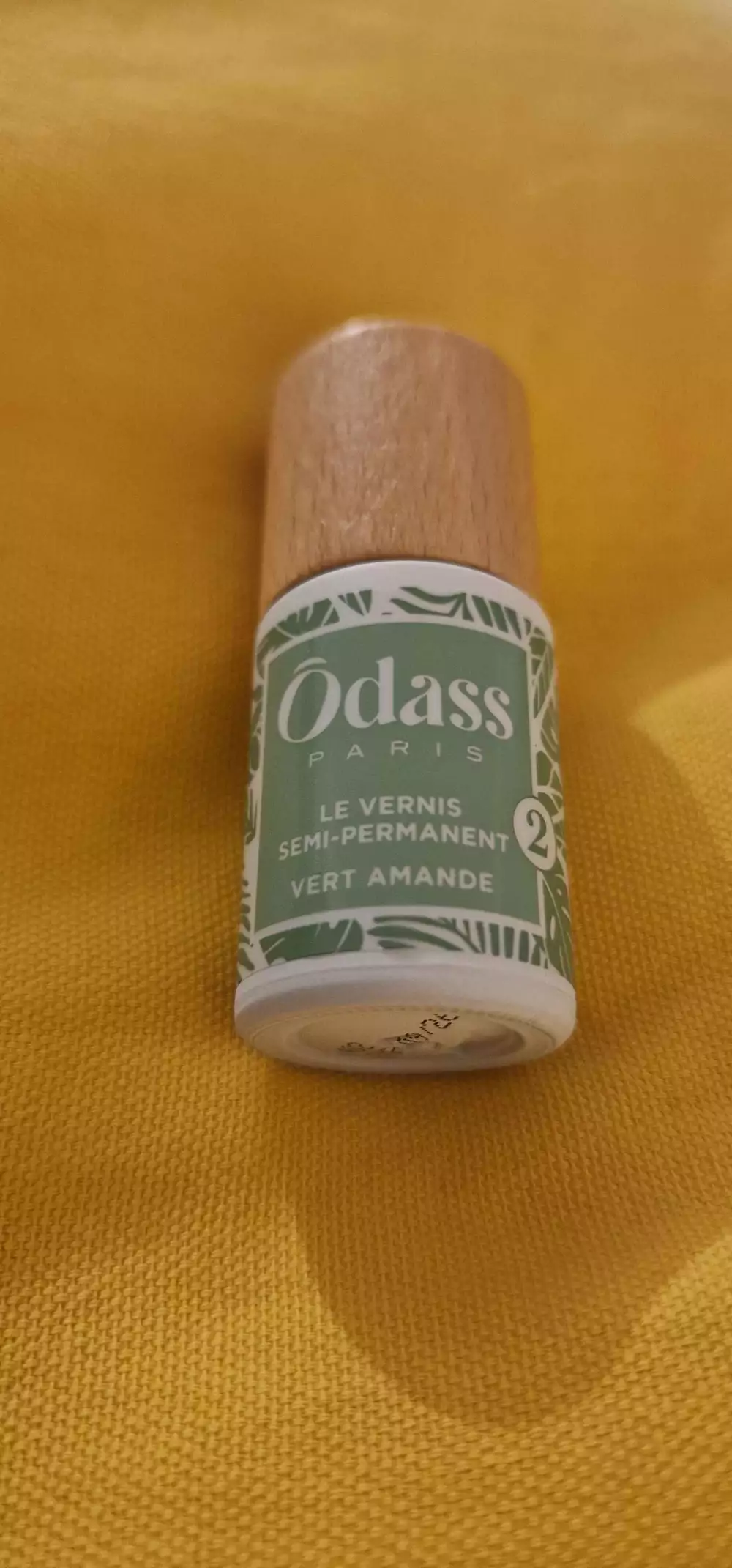 ÔDASS - Le vernis semi-permanent vert amande
