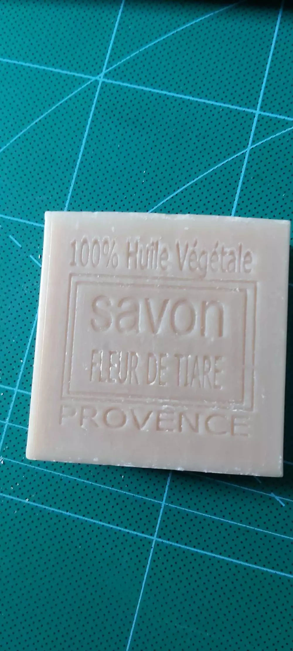 MAÎTRE SAVONITTO - Savon fleur de tiaré 100% huile végétale