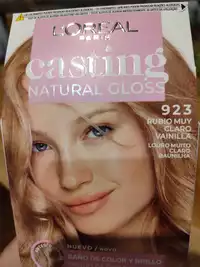 L'ORÉAL PARIS - Casting natural gloss 923 pubio muy claro vainilla