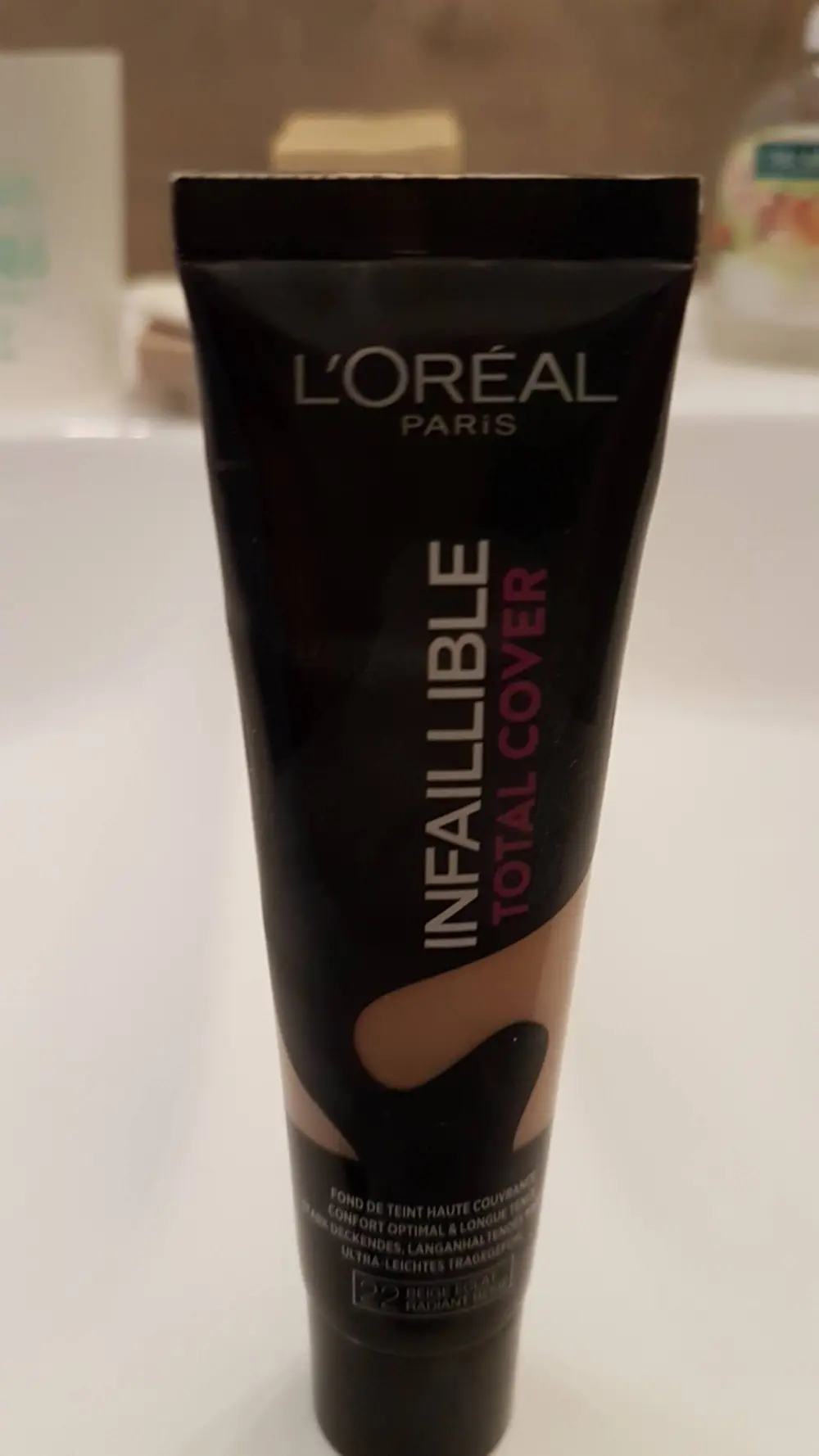 L'ORÉAL - Infaillible total cover - Fond de teint haute couvrance - 22 beige éclat