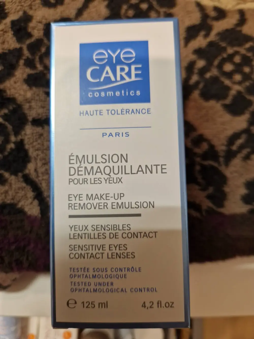 EYE CARE COSMETICS - Emulsion démaquillante pour les yeux