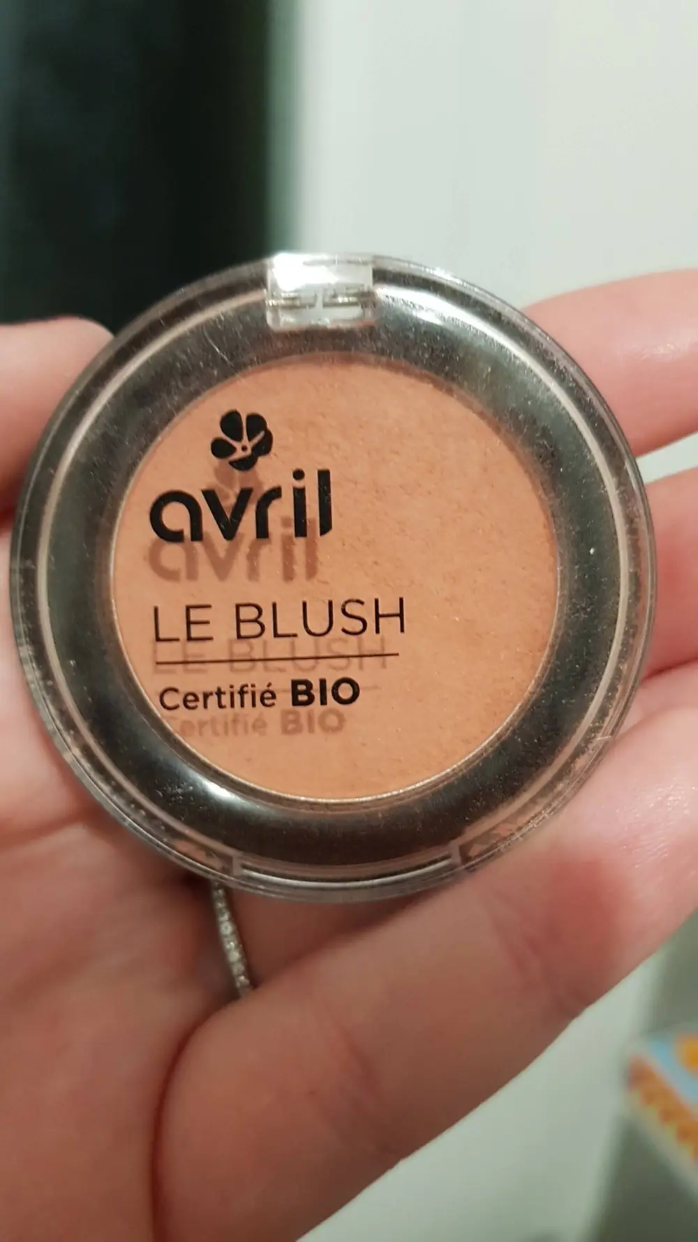 AVRIL - Le blush pêche rosé