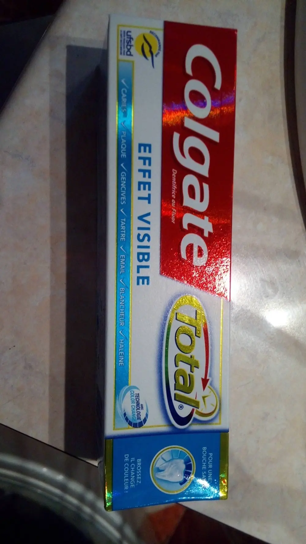 COLGATE - Total effet visible - Dentifrice au fluor