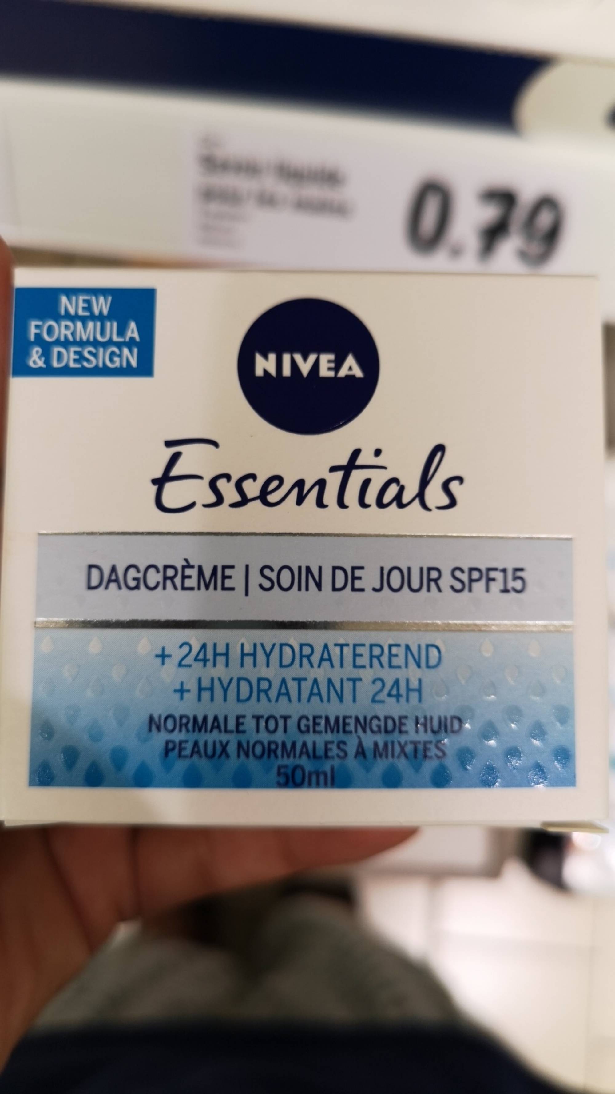 NIVEA - Essentials - Soin de jour SPF 15 + Hydratant 24h