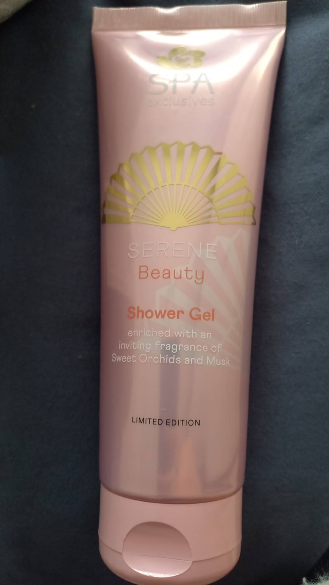 SPA EXCLUSIVES - Serene beauty - Shower gel