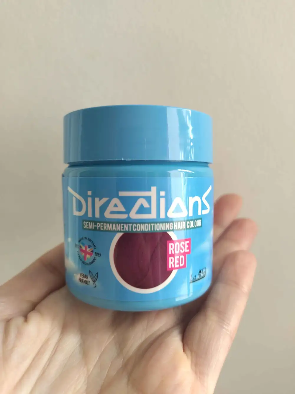 DIRECTIONS - Semi-permanent conditioning hair colour rose red
