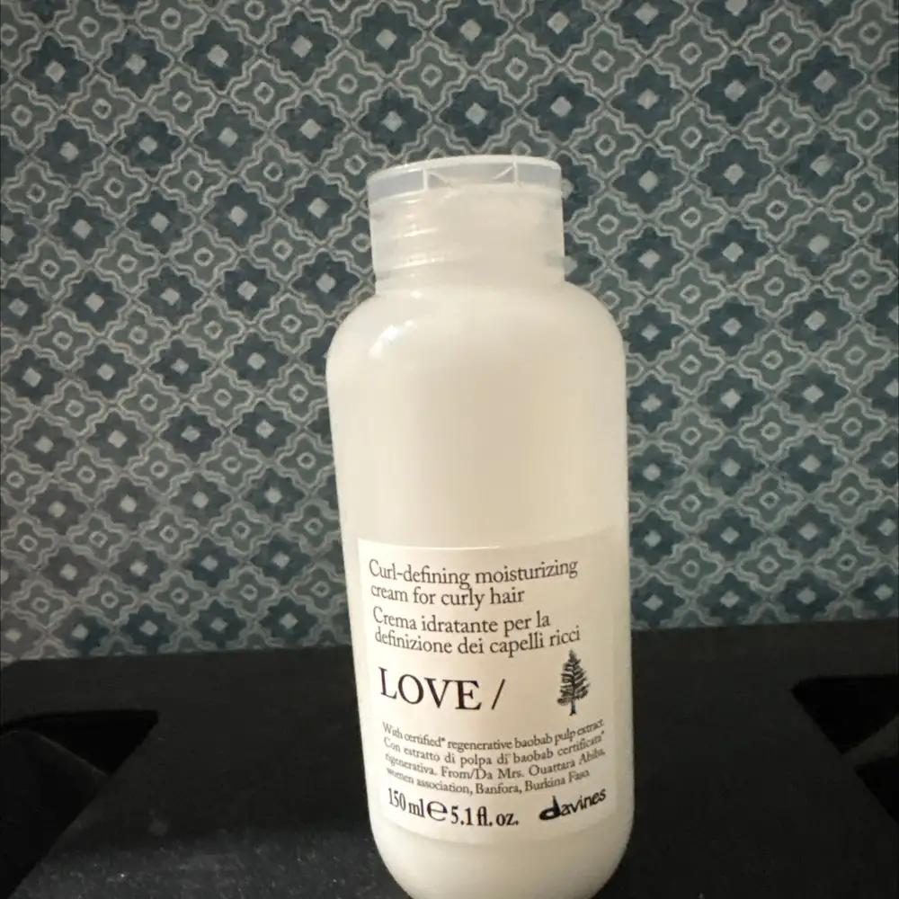 DAVINES - Love - Curl-defining moisturizing cream for curly hair