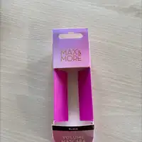 MAX & MORE - Black volume mascara 