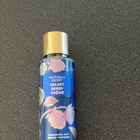 VICTORIA'S SECRET - Velvet berry crème - Brume parfumé