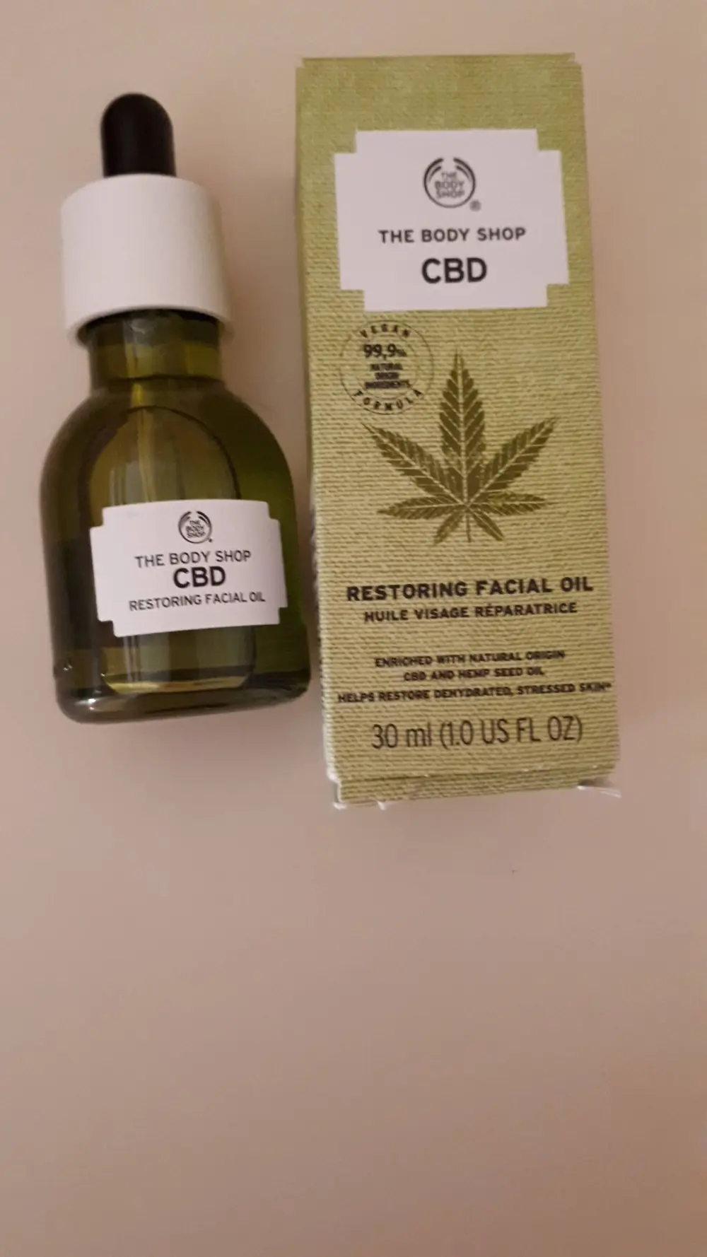 THE BODY SHOP - CBD - Huile visage réparatrice