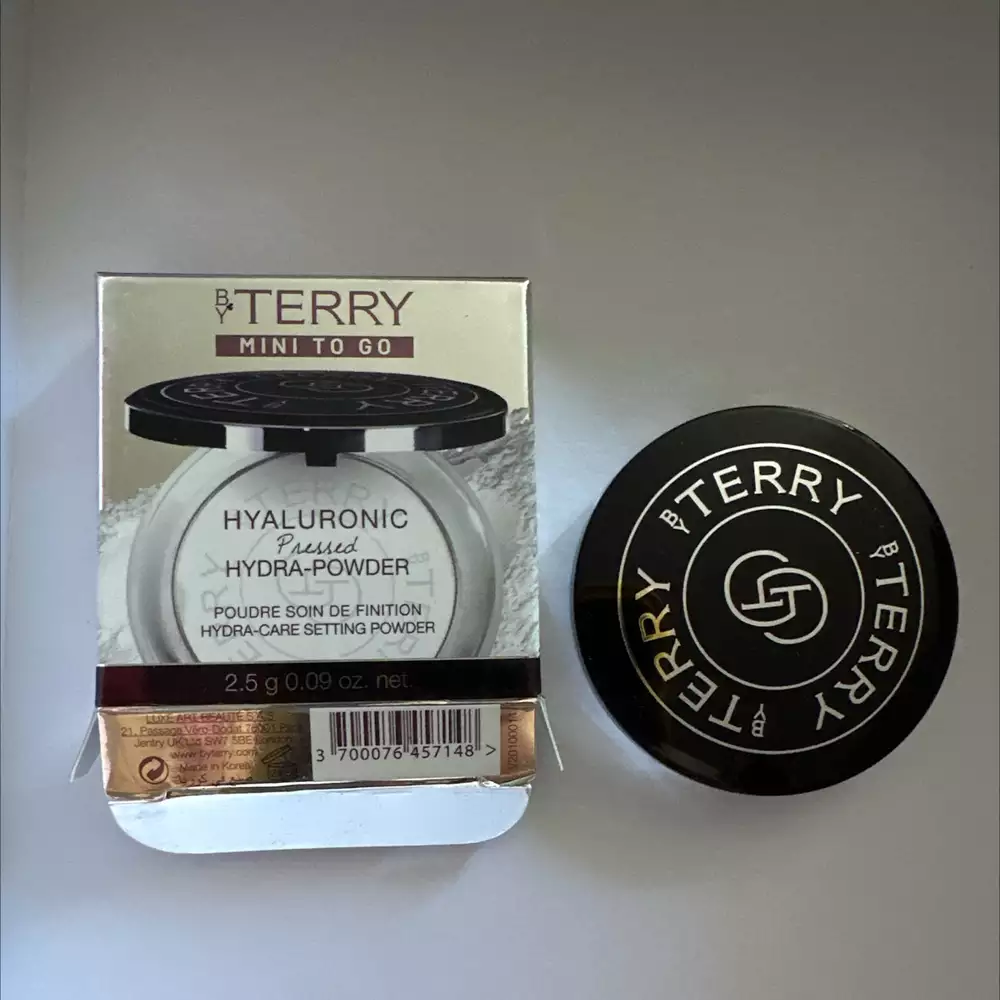 BY TERRY - Hyaluronic pressed hydra powder - Poudre soin de finition