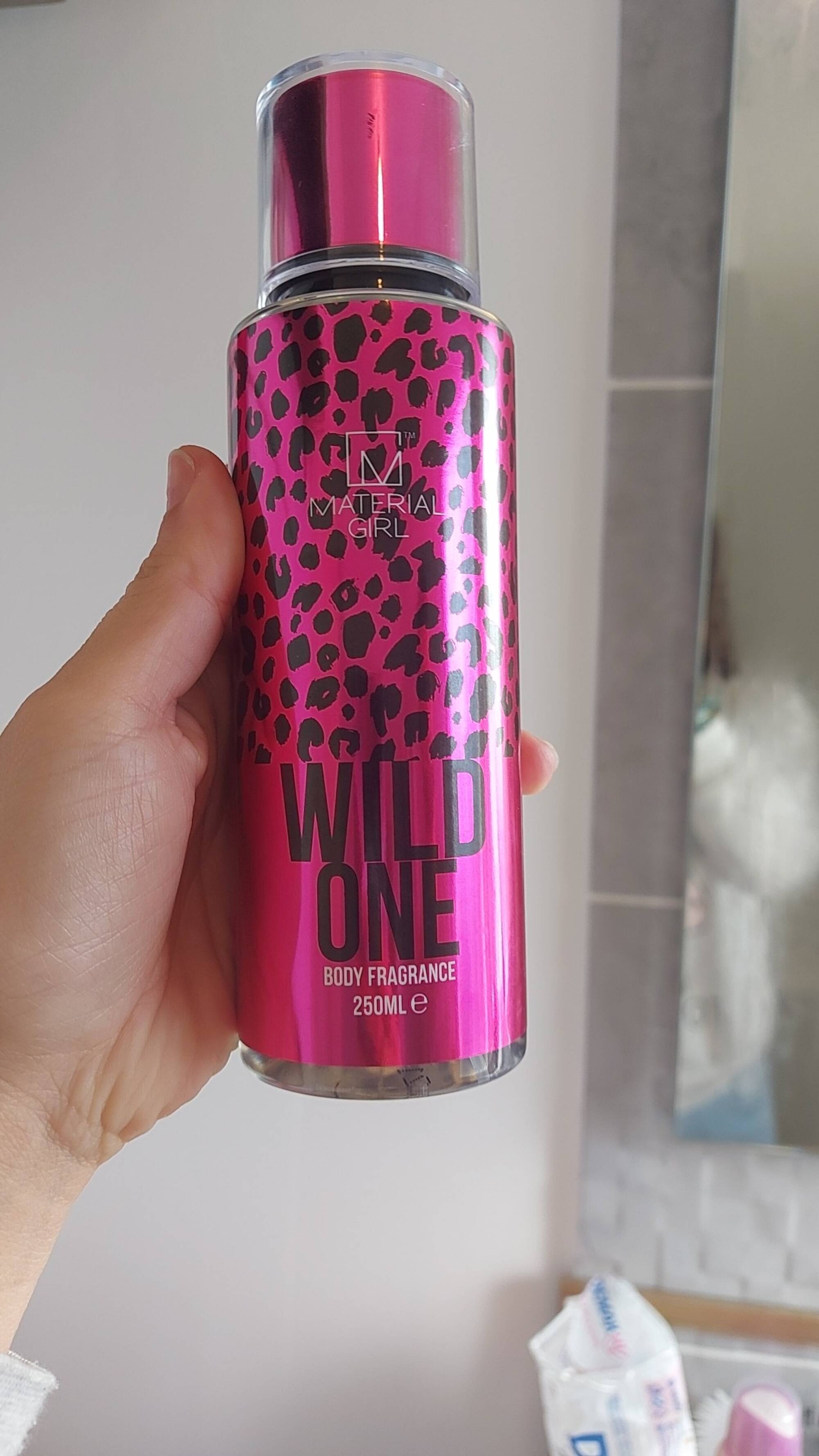 MATERIAL GIRL - Wild one body fragrance 