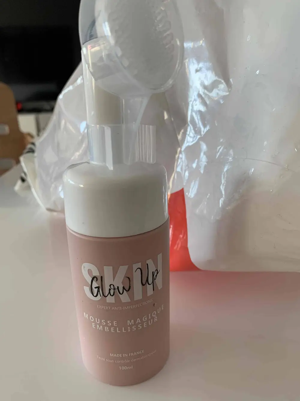 SKIN GLOW UP - Mousse magique embellisseur