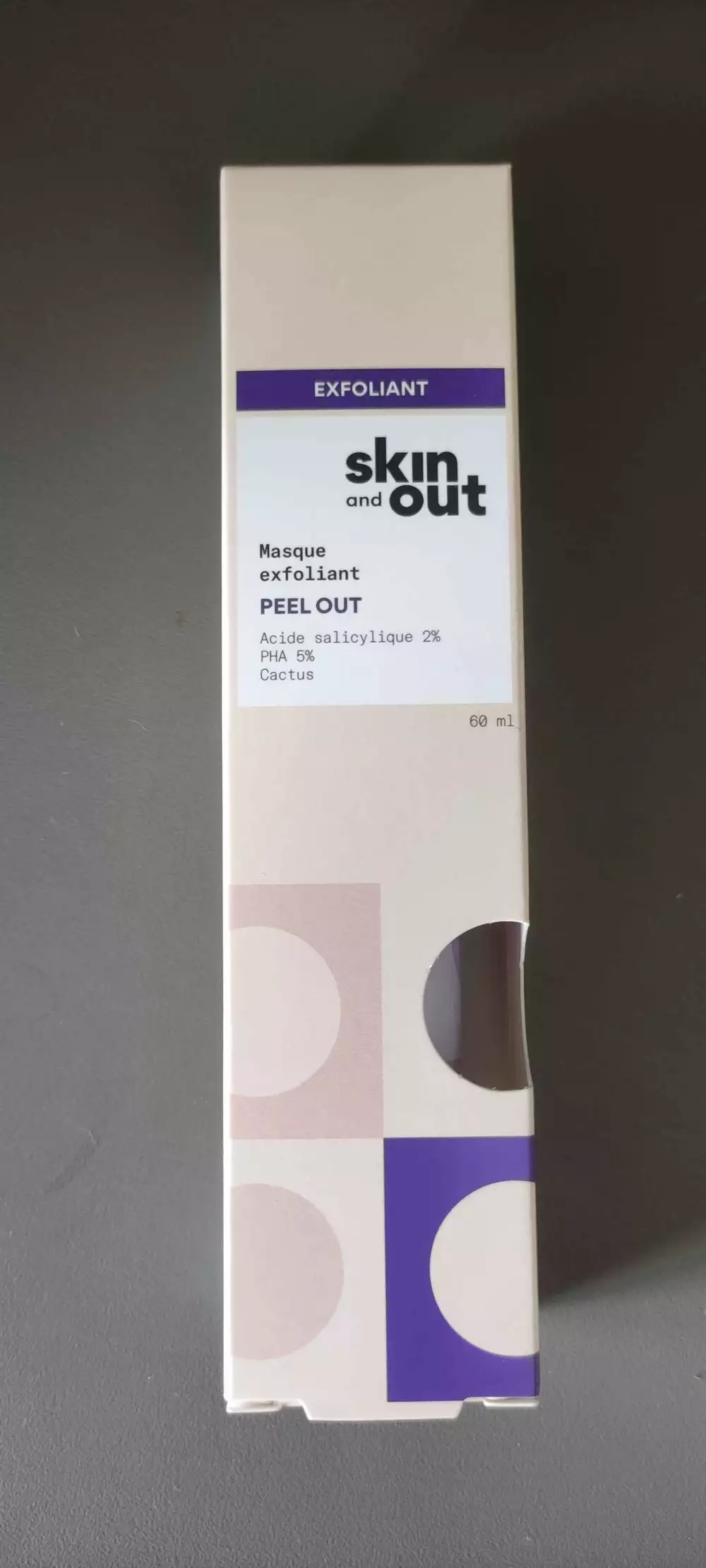 SKIN AND OUT - Masque exfoliant peel out