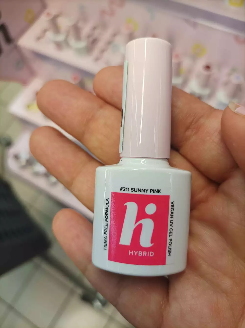 HEMA - Hi hybrid - Vegan gel polish #211 sunny pink 