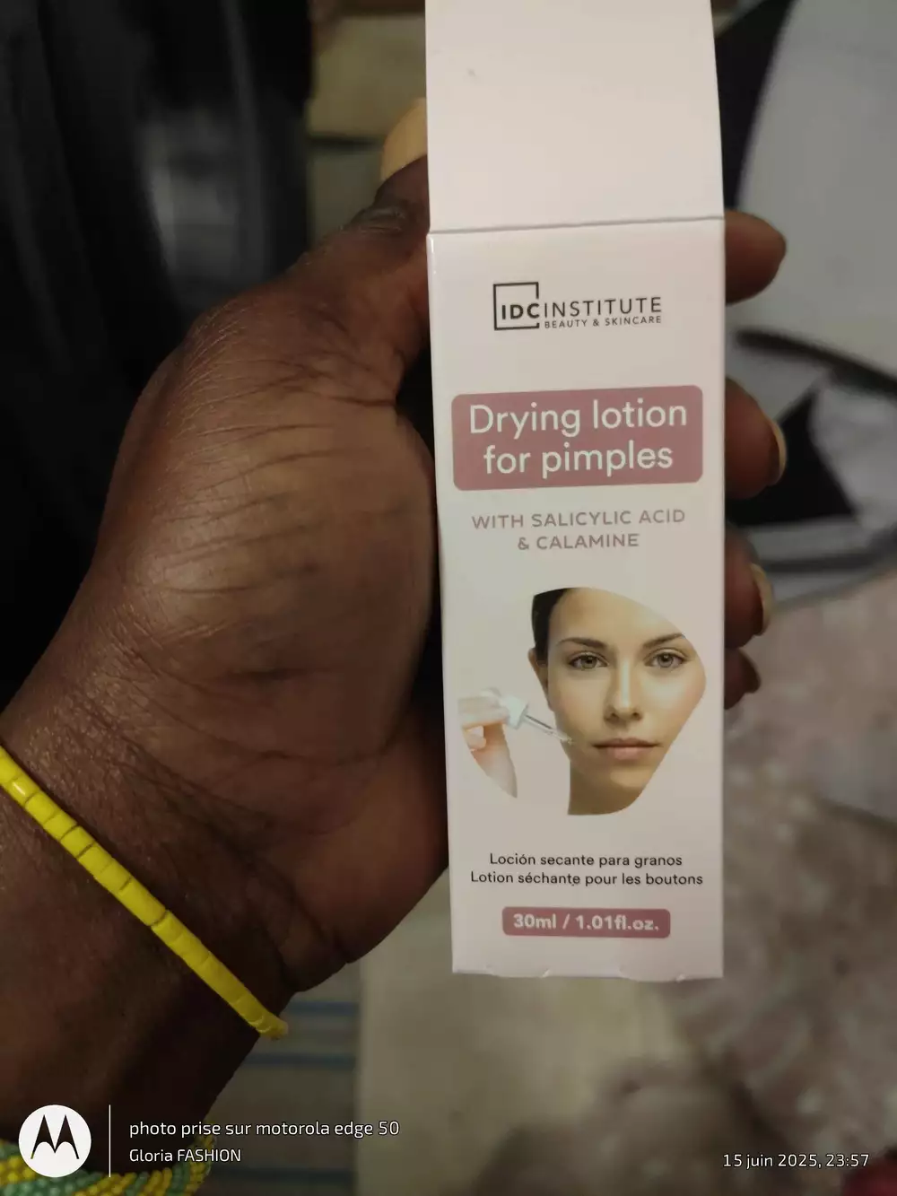 IDC INSTITUTE BEAUTY & SKINCARE - Drying lotion for pimples