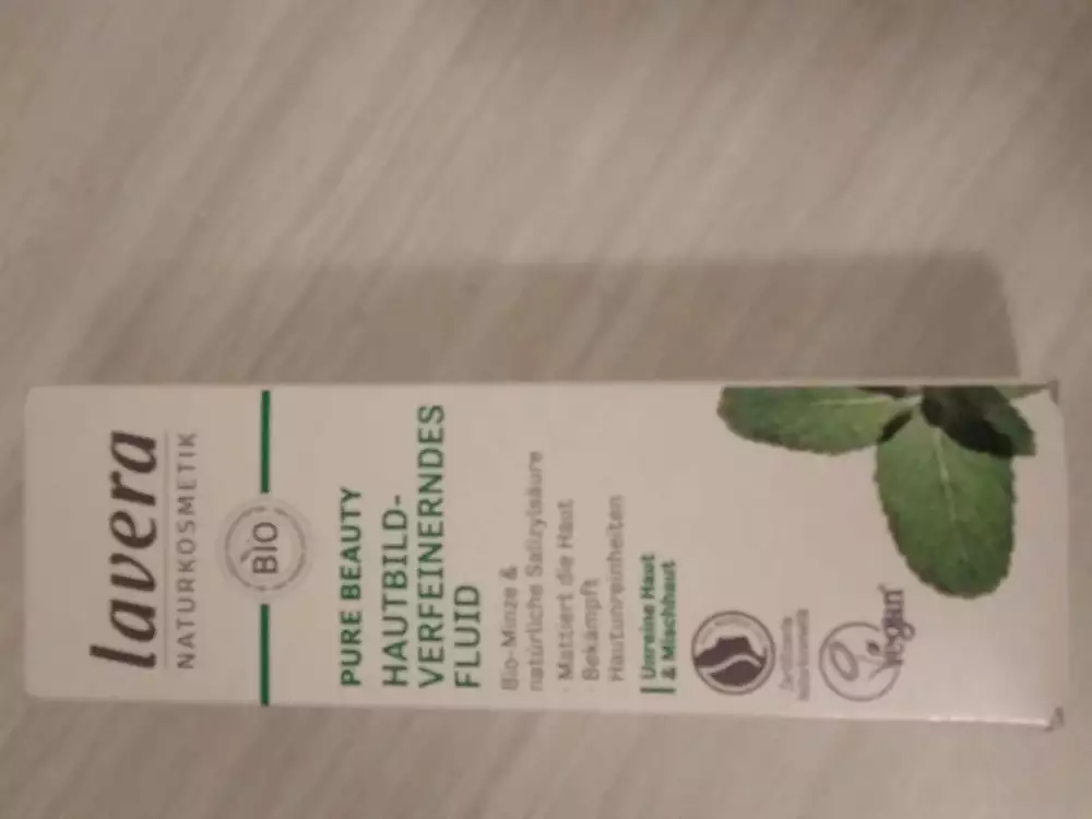 LAVERA - Pure beauty - Hautbild-verfeinerndes fluid