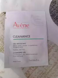 EAU THERMALE AVÈNE - Cleanance - Gel nettoyant