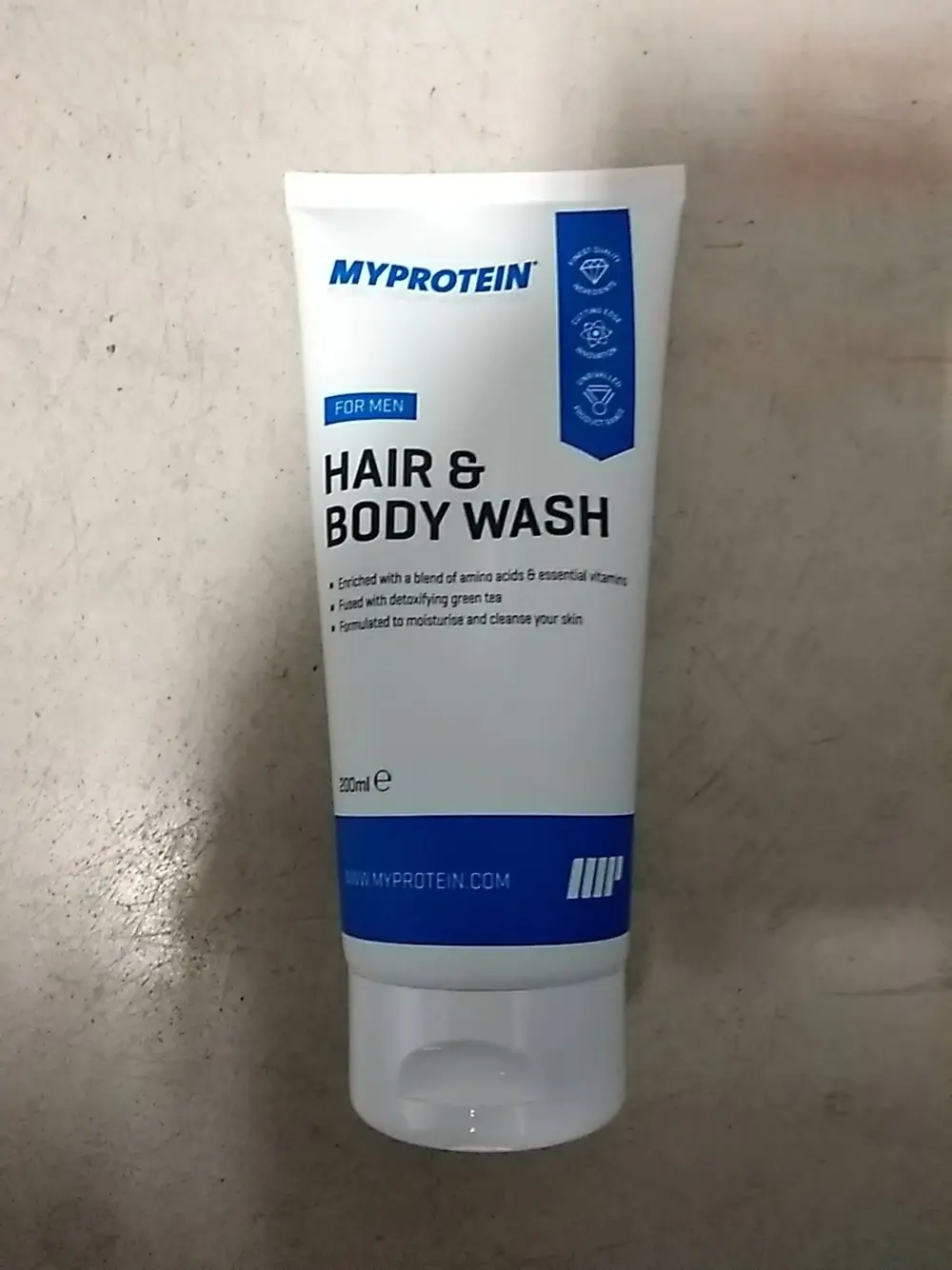MYPROTEIN - Hair & body wash for men