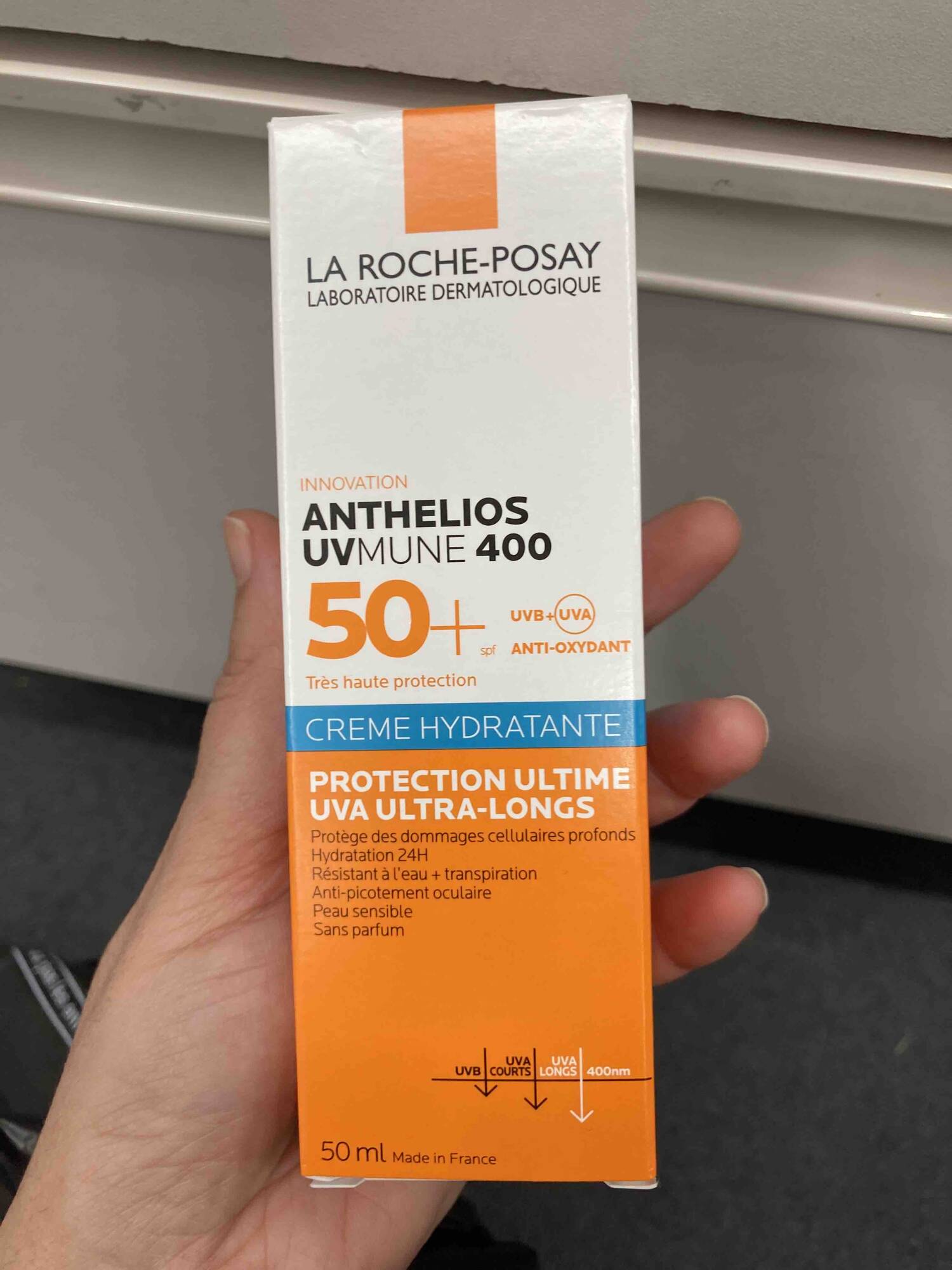 LA ROCHE-POSAY - Anthelios UVmune 400 crème hydratante SPF50