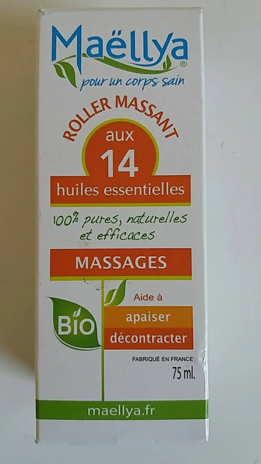 MAËLLYA - Roller massant aux 14 huiles essentielles