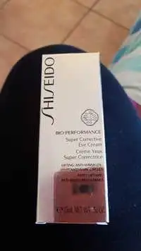 SHISEIDO - Bio-performance - Crème yeux super correctrice