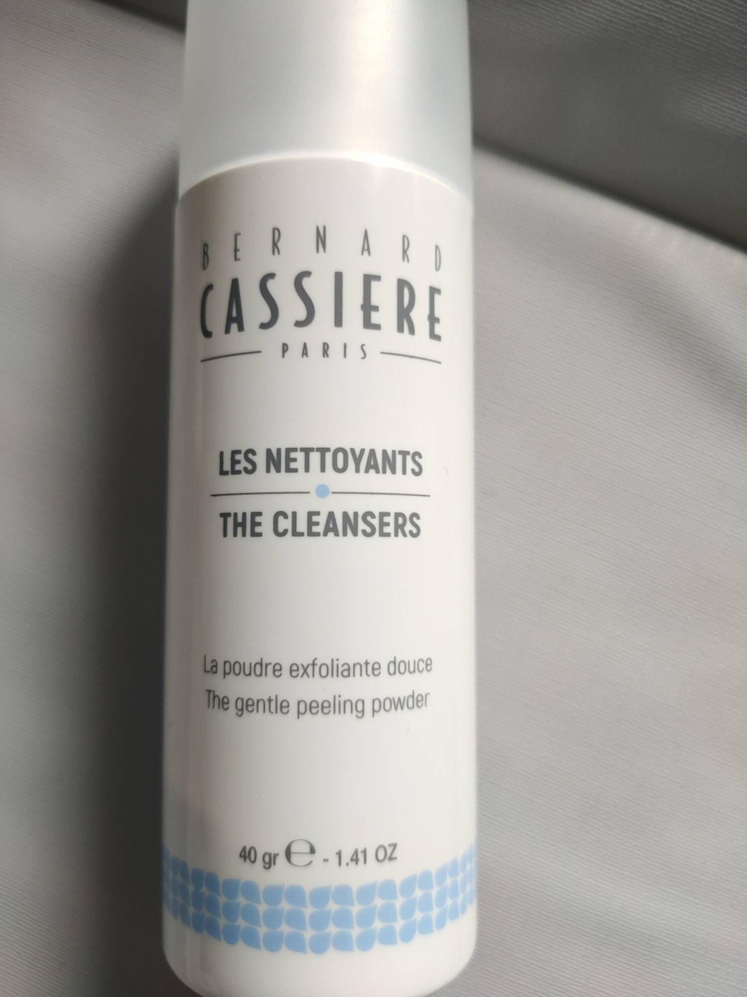 BERNARD CASSIÈRE - Les nettoyants - La poudre exfoliante douce