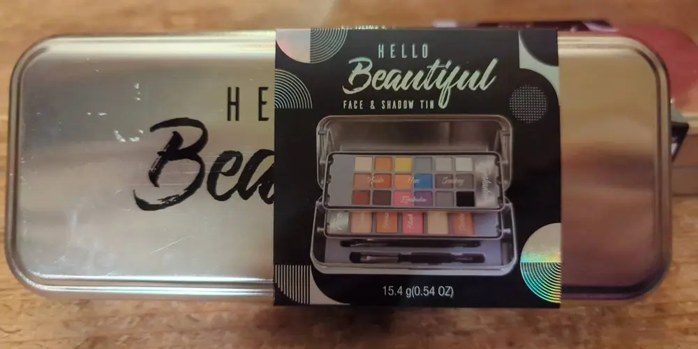 HELLO BEAUTIFUL - Collection de maquillage