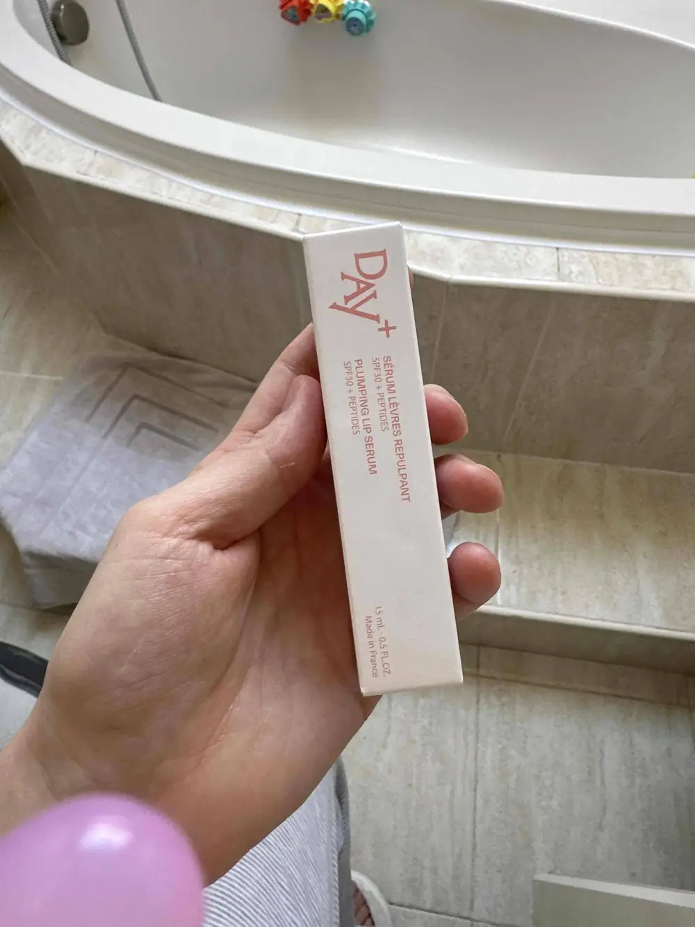 DAY+ - Sérum lèvres repulpant spf30+ peptides