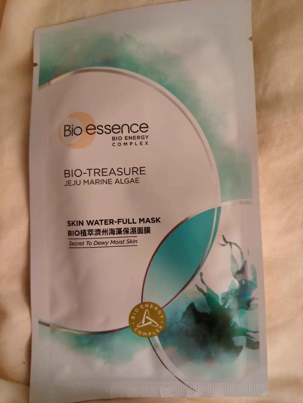 BIO-ESSENCE - Bio-treasure jeju marine algaea - Skin water-full mask