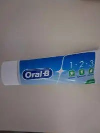 ORAL-B - Toothpaste menta