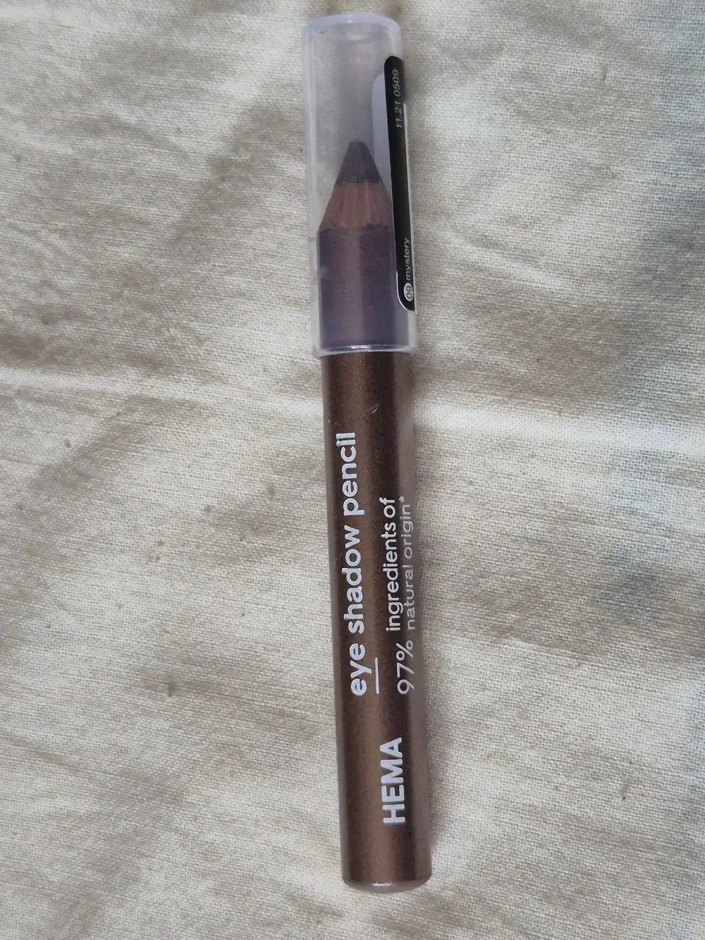 HEMA - Eye shadow pencil 09 mystery