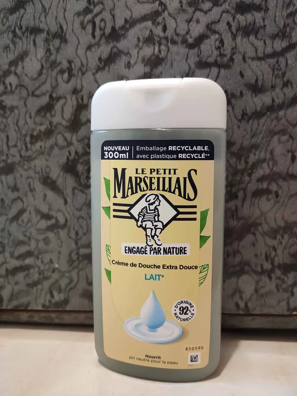 LE PETIT MARSEILLAIS - Crème douche extra douce lait 