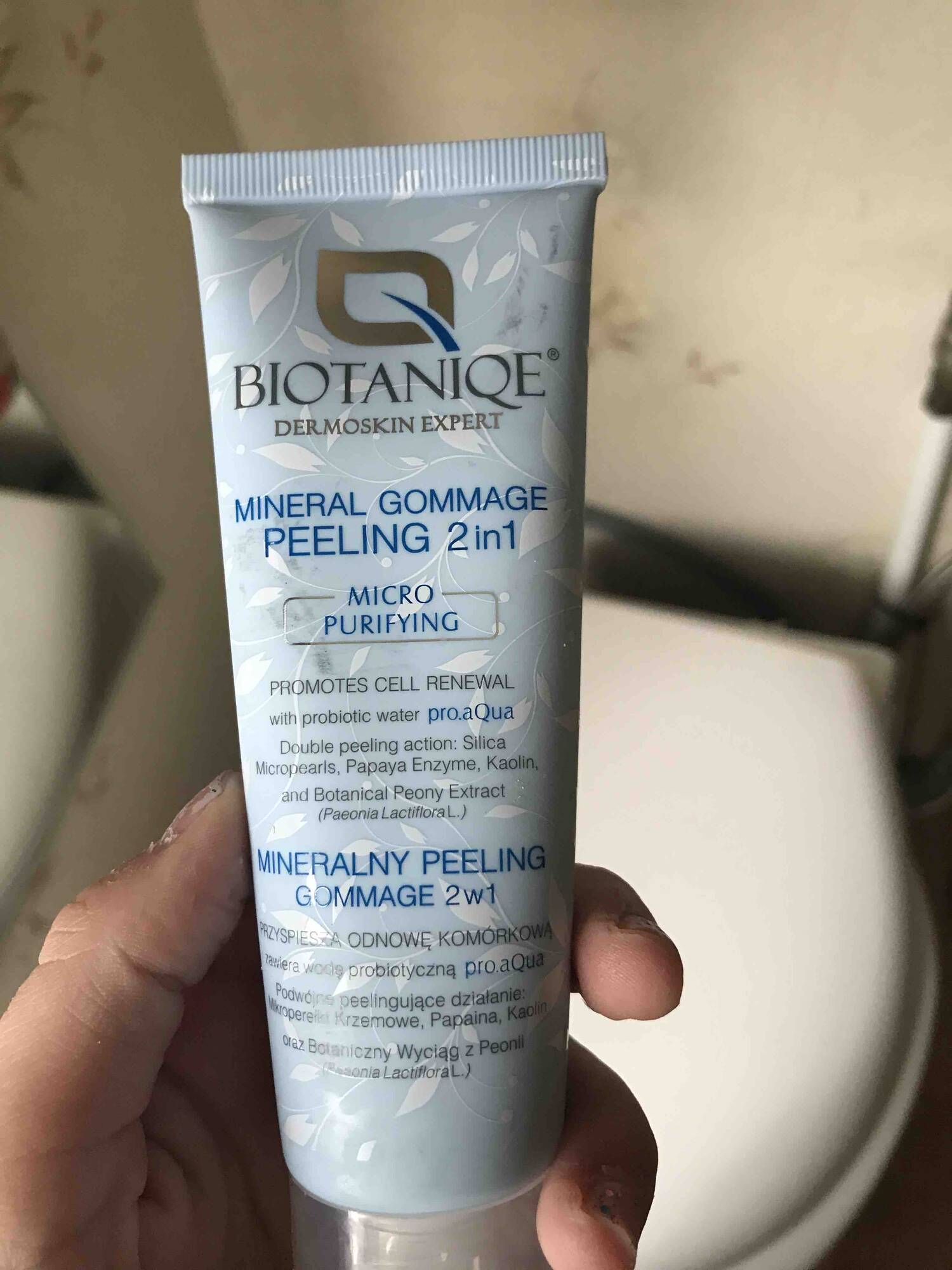 BIOTANIQE - Mineral gommage peeling 2 in 1