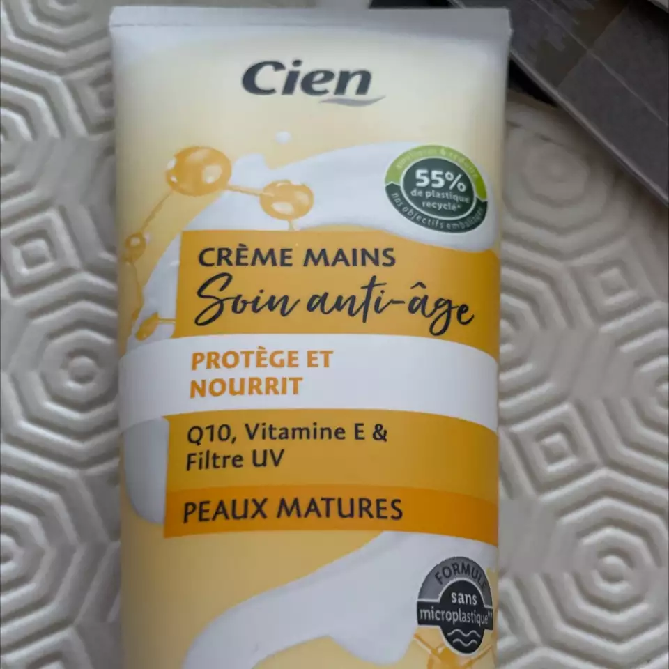 CIEN - Protège et nourrit - Crème mains soins anti-âge