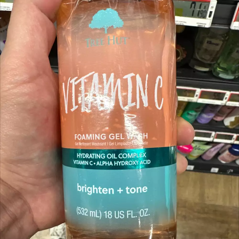TREE HUT - Vitamin C - Foaming gel wash hydrating oil complex