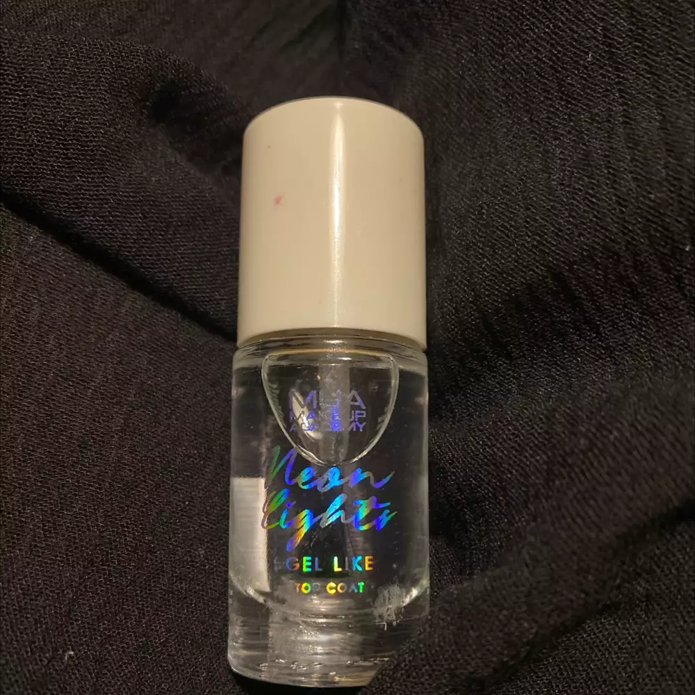 MUA MAKEUP ACADEMY - Neon lights - Gel like top coat