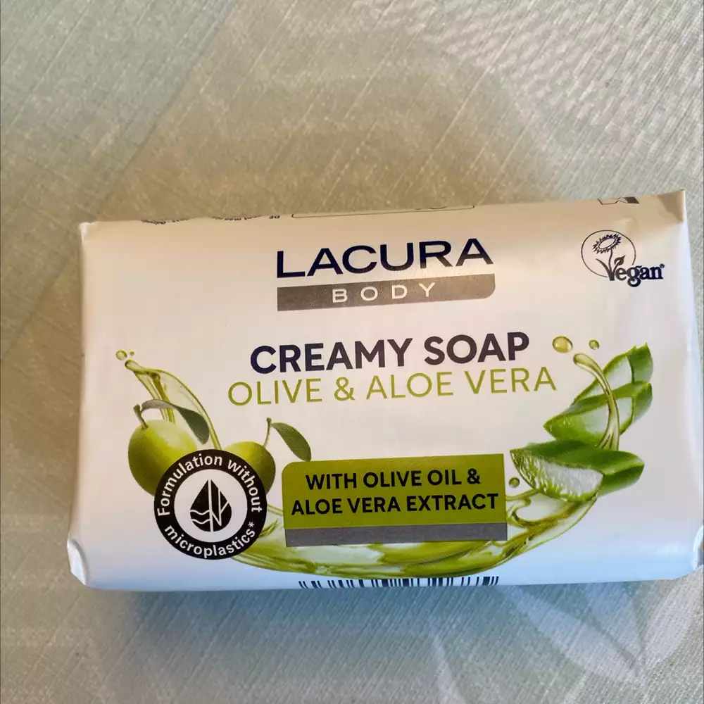 LACURA - Olive & aloe vera - Creamy soap