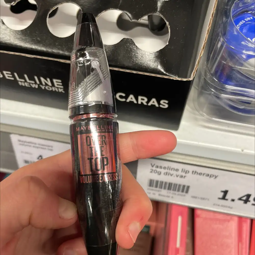 MAYBELLINE NEW YORK - Over the top volume express - Mascara 