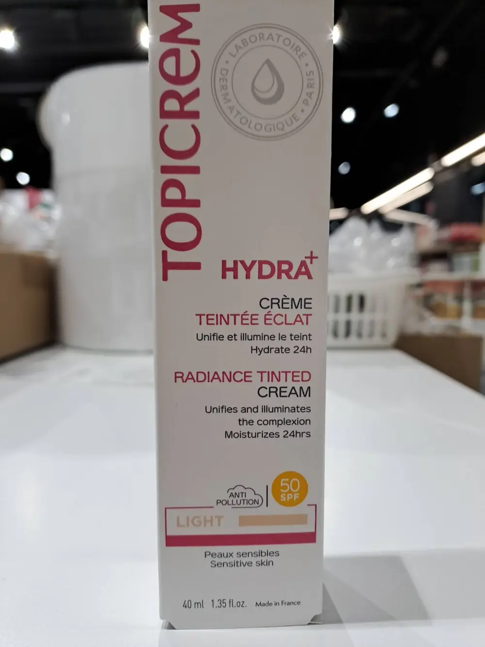 TOPICREM - Hydra+ - Crème teintée éclat light SPF 50