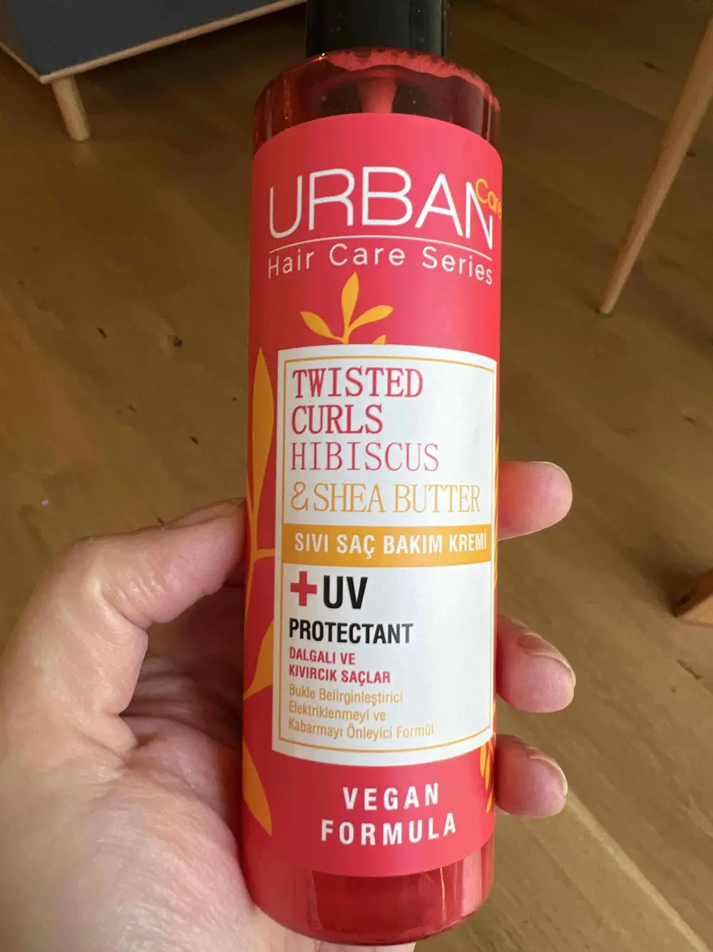 URBAN CARE - Twisted curls hibiscus & shea butter
