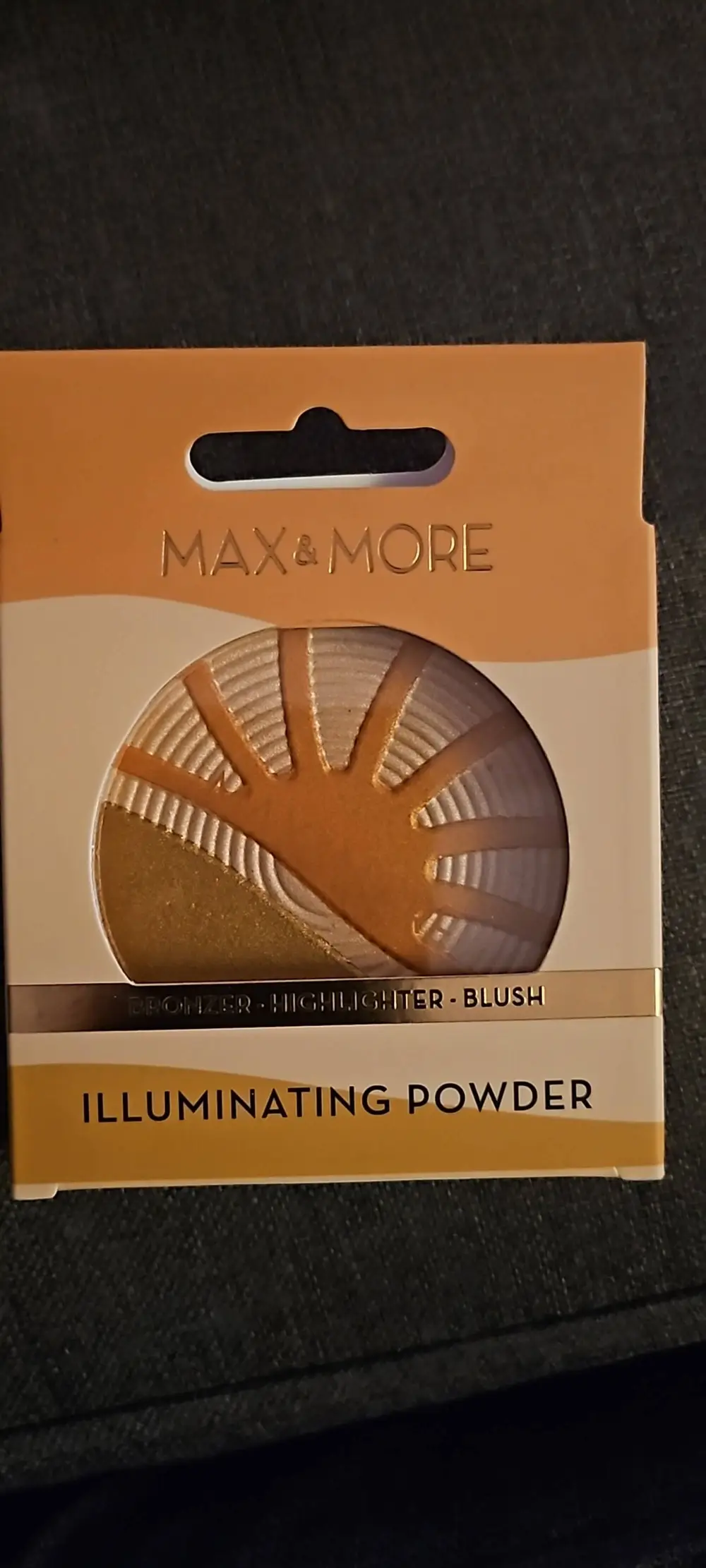 MAX & MORE - Bronzer highlighter blush - Illuminating powder